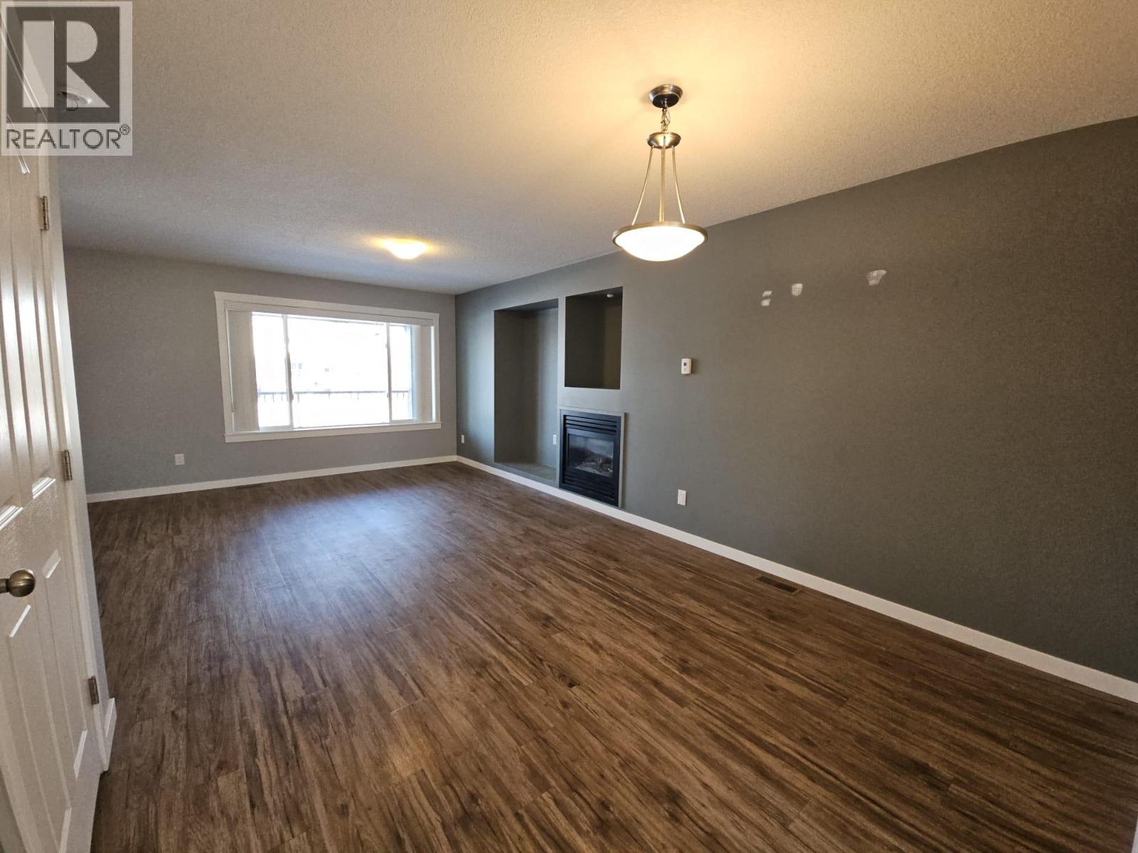 5216 41 Street NE, Chetwynd