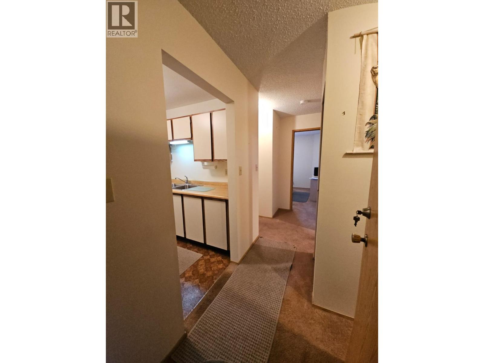 307-195 Chamberlain Crescent, Tumbler Ridge