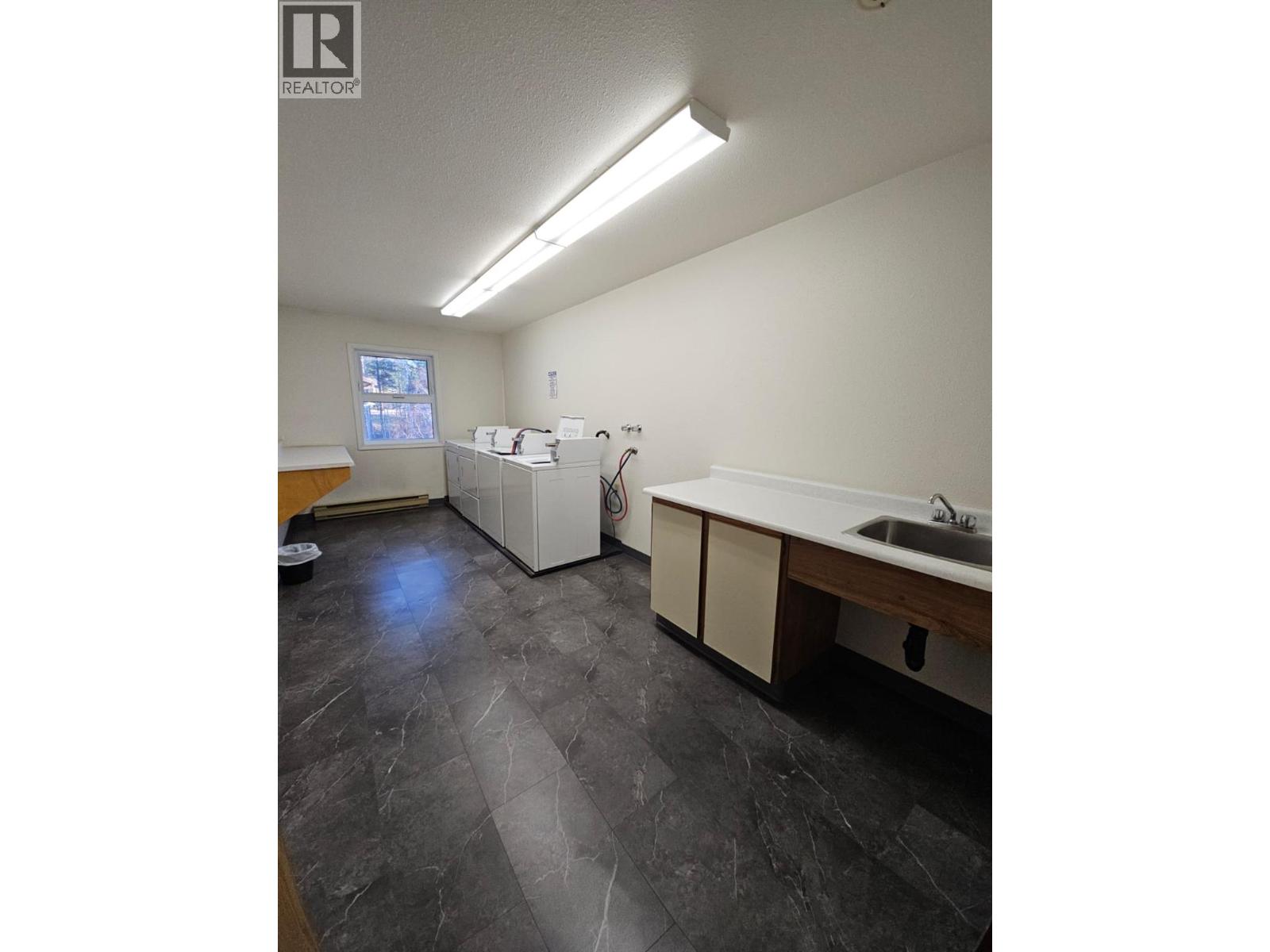 307-195 Chamberlain Crescent, Tumbler Ridge