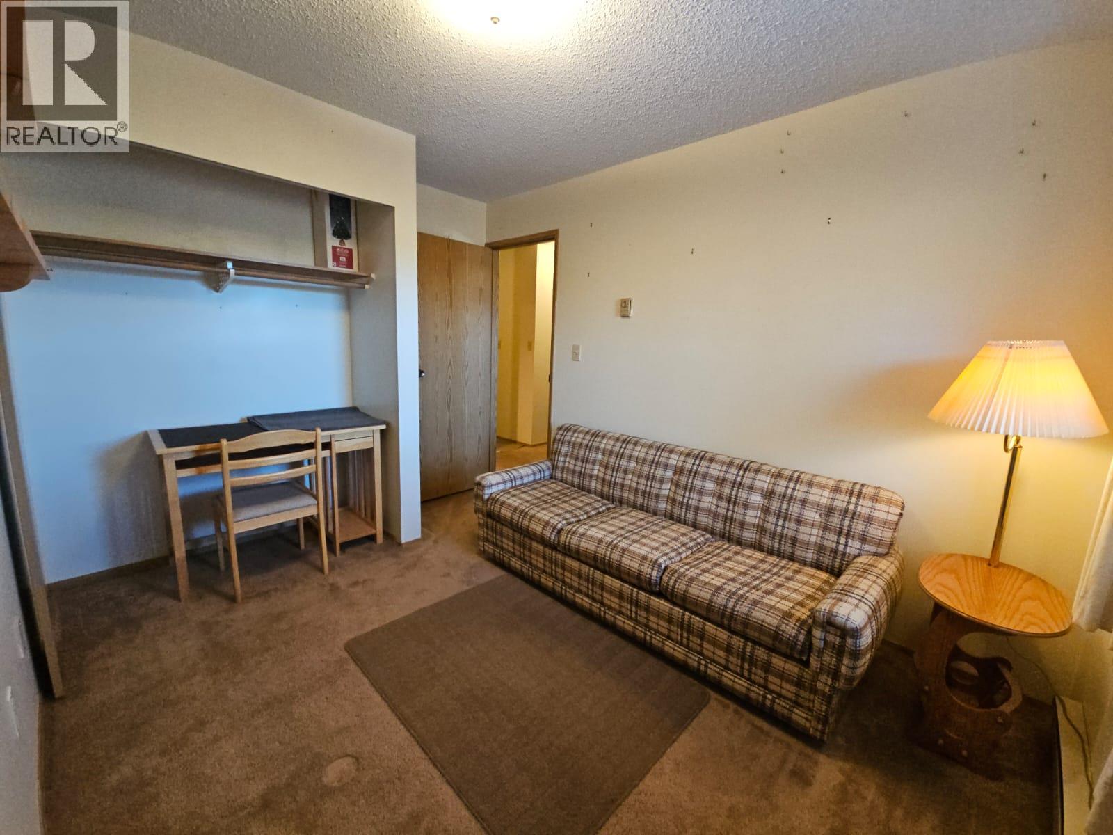 307-195 Chamberlain Crescent, Tumbler Ridge