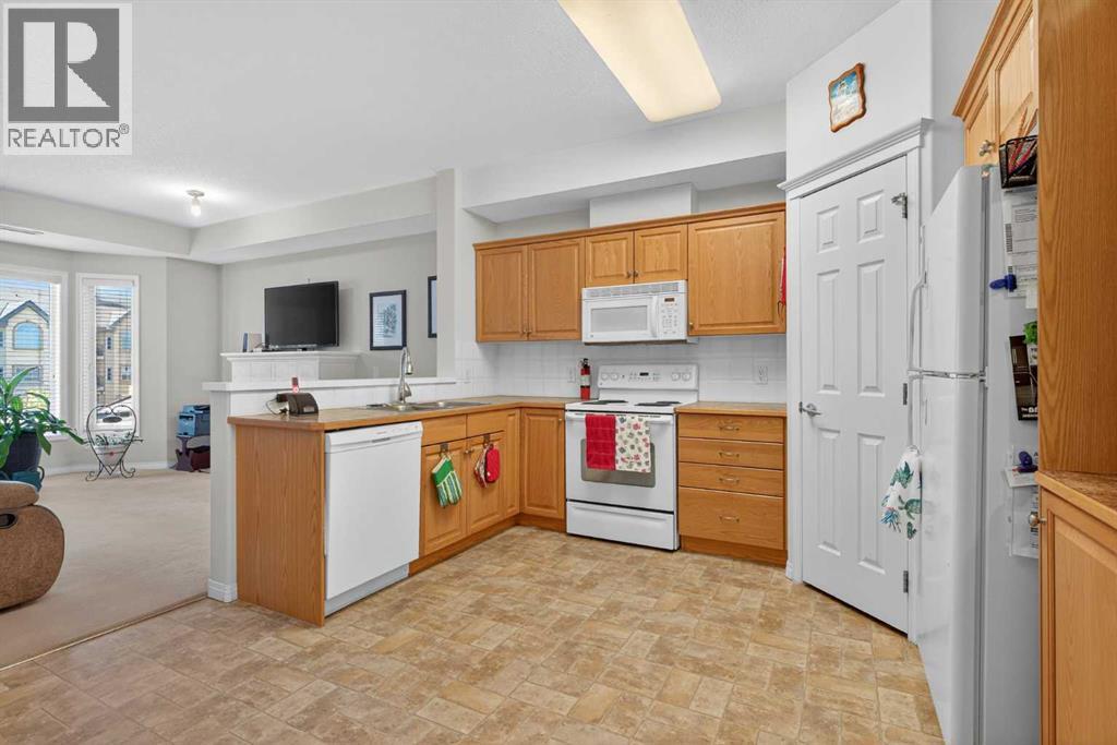 Single Family House for Sale in   Everstone Drive SW Evergreen Calgary 