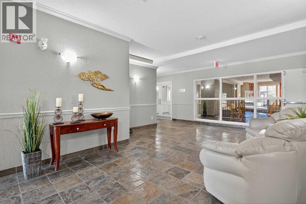 Single Family House for Sale in   Everstone Drive SW Evergreen Calgary 