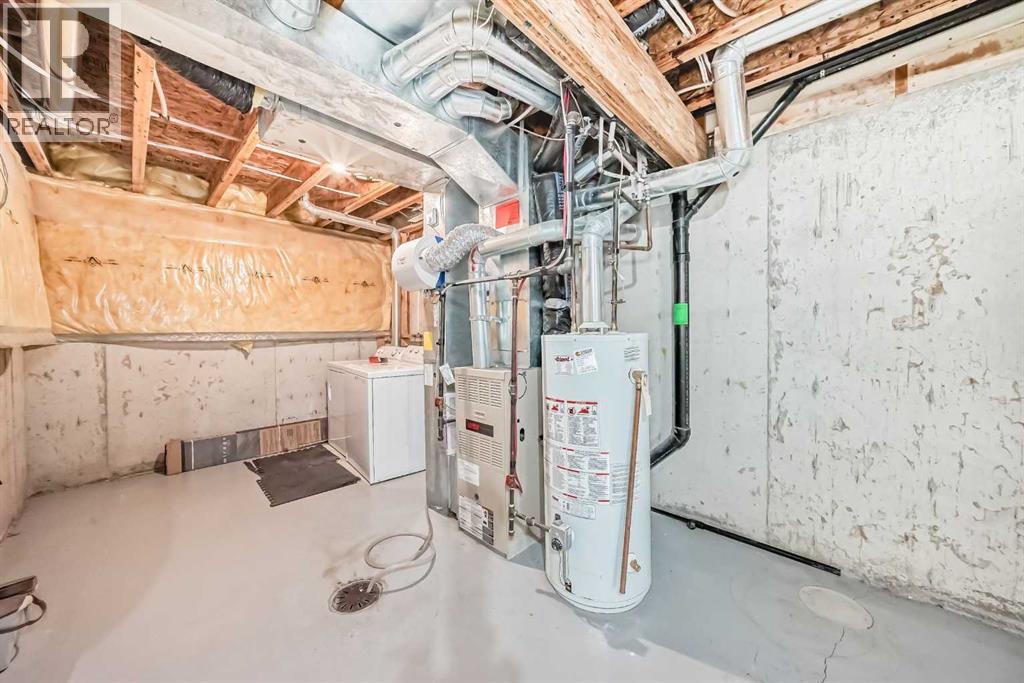 Single Family House for Sale in  simcoe Place SW Signal Hill Calgary 