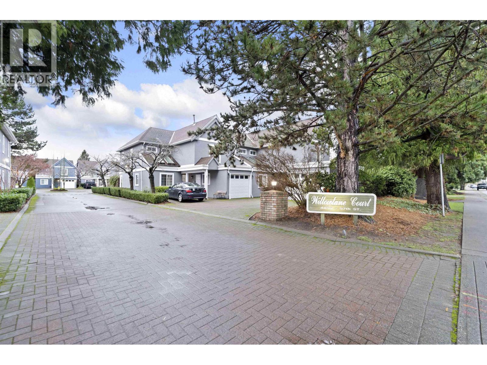 #10-4855 57 Street, Delta