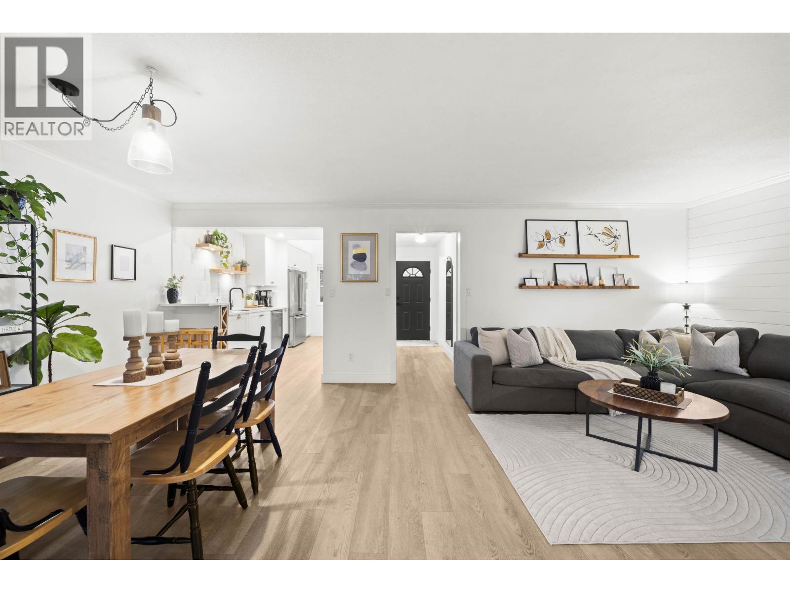 #10-4855 57 Street, Delta