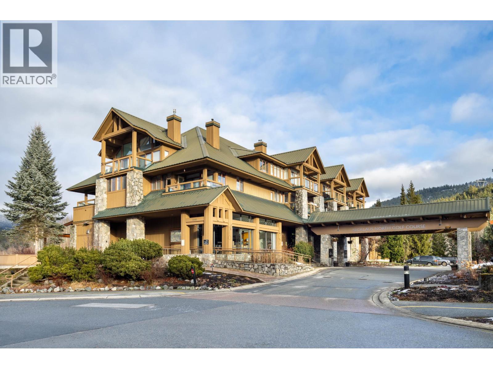 210 8080 NICKLAUS NORTH BOULEVARD, Whistler