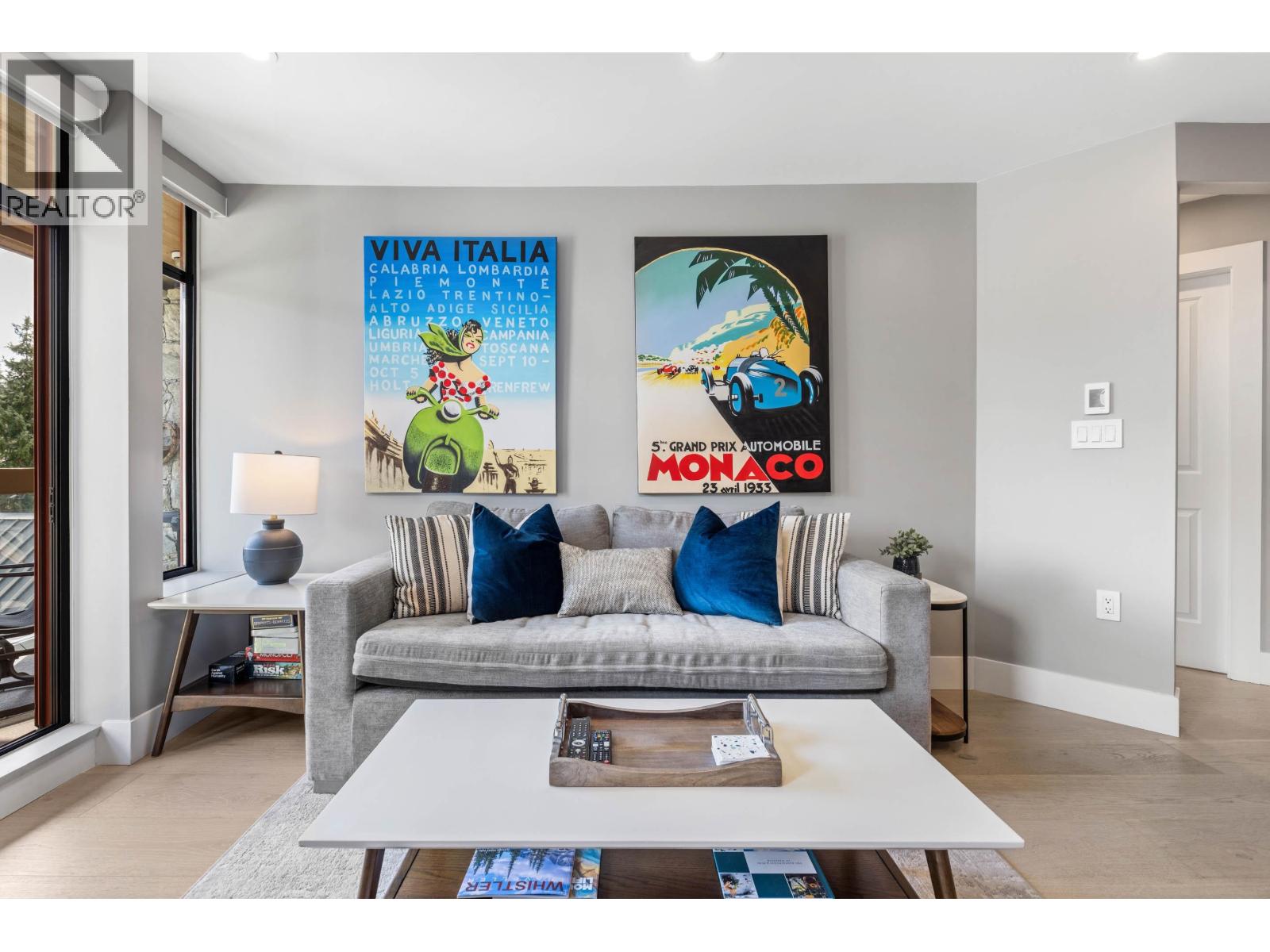 210 8080 NICKLAUS NORTH BOULEVARD, Whistler