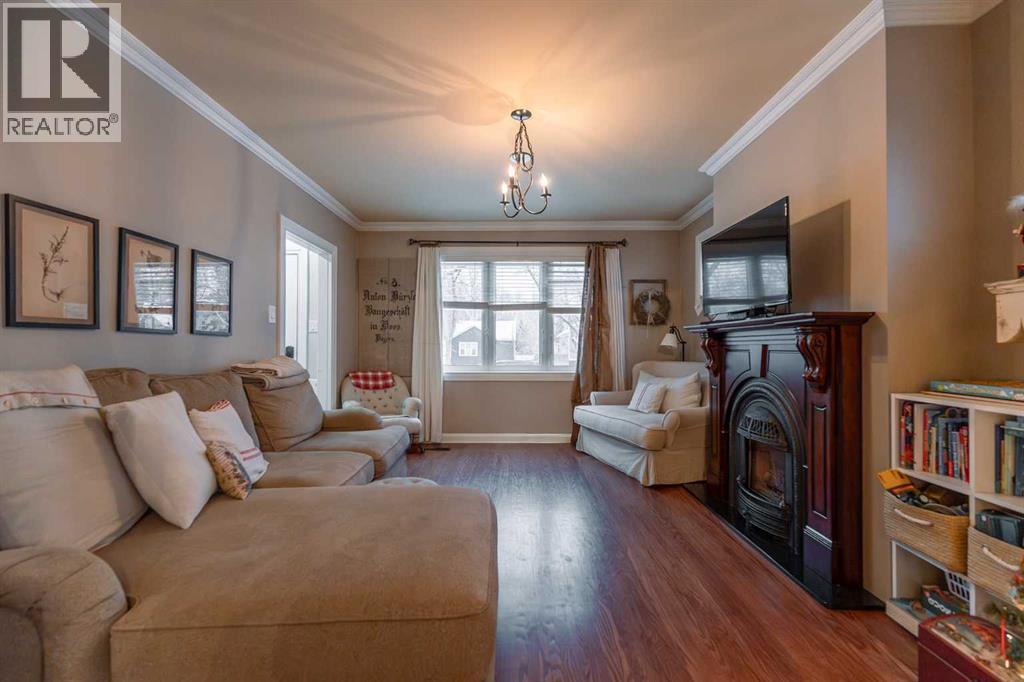 Single Family House Bungalow for Sale in   Street S Victoria Park Lethbridge 