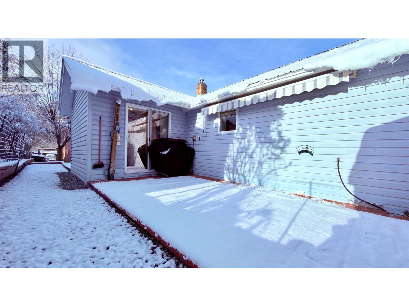 264 Long Lake Road, Greenwood