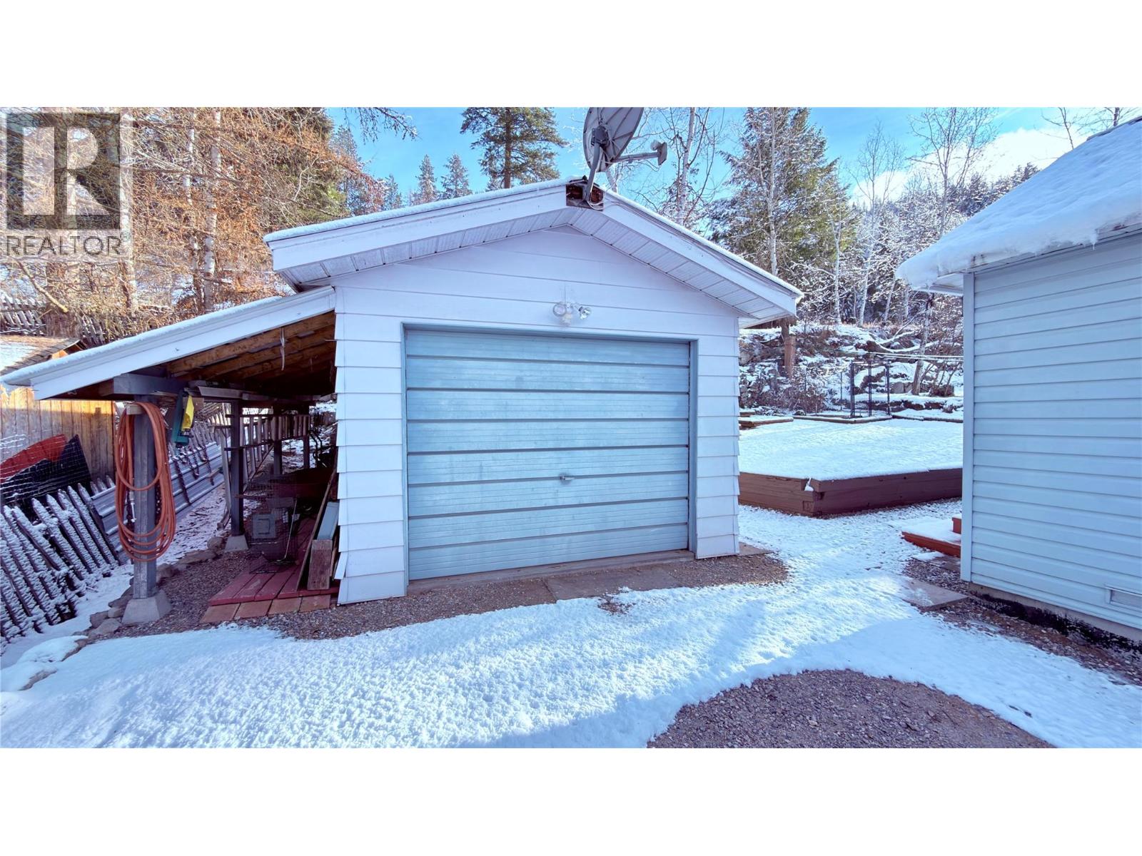 264 Long Lake Road, Greenwood