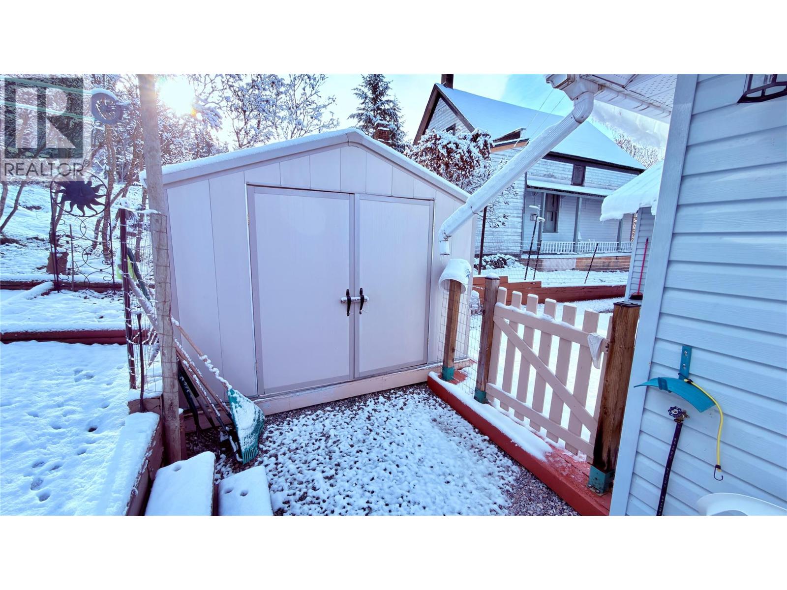 264 Long Lake Road, Greenwood