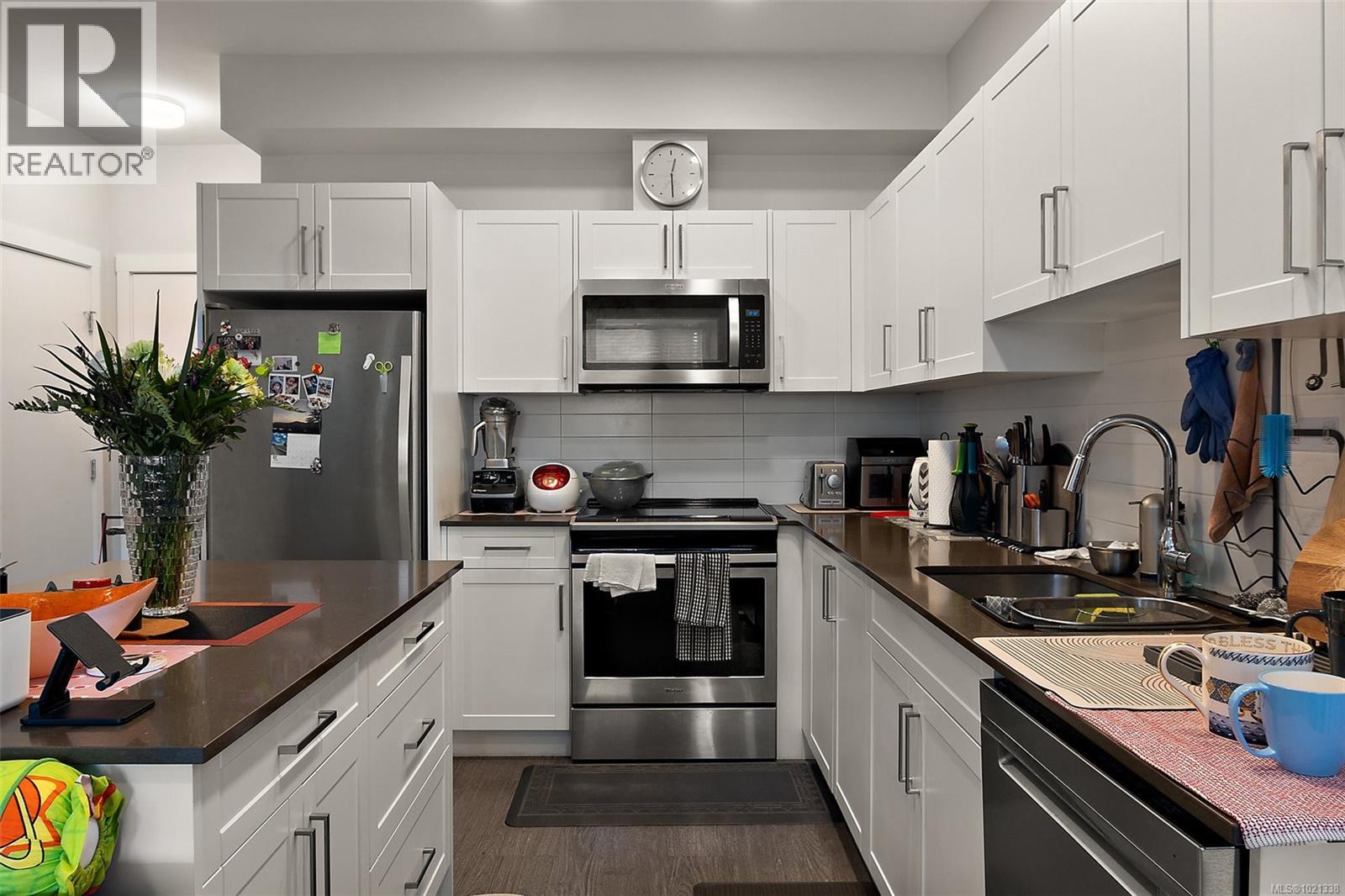 607 2843 Jacklin Road, Langford