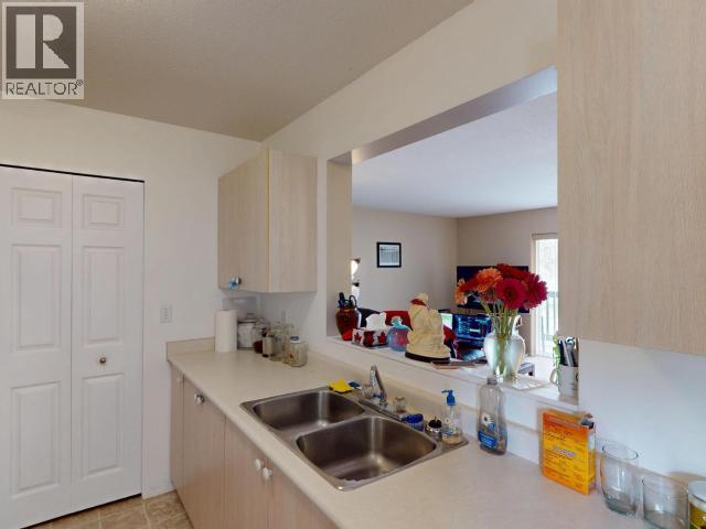 301-5701 WILLOW AVE, Powell River