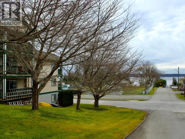 301-5701 WILLOW AVE, Powell River