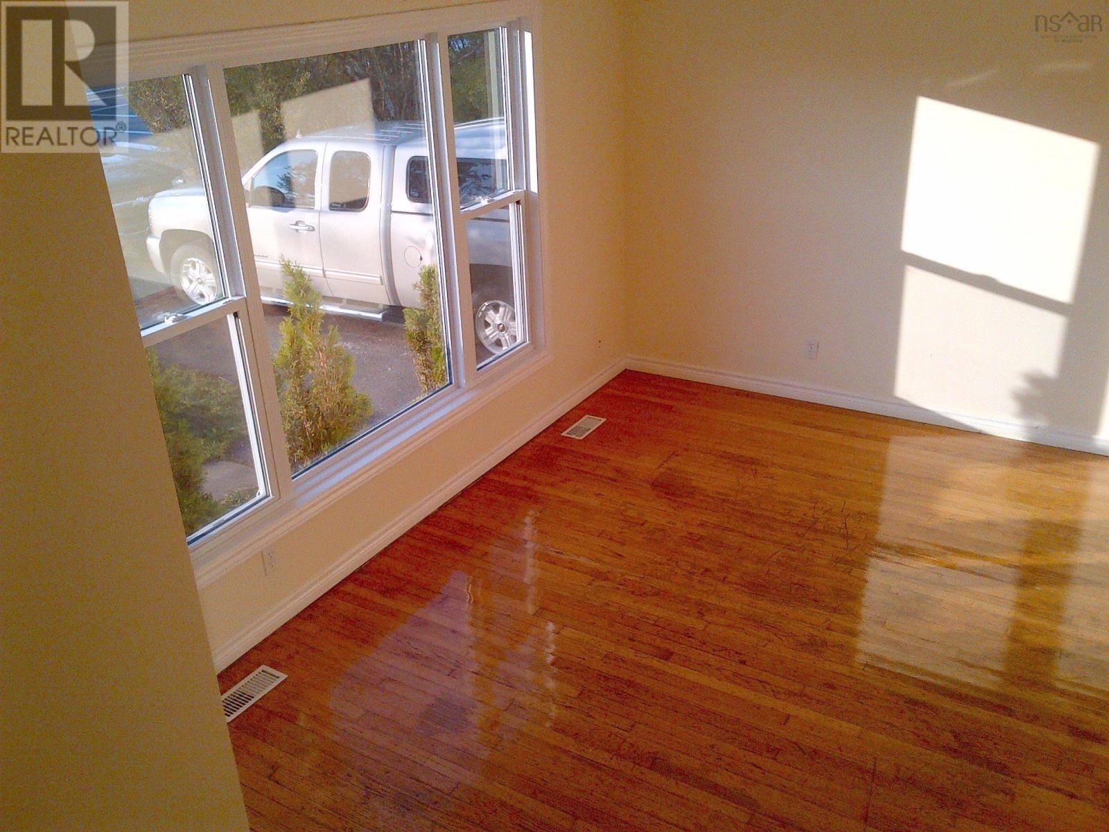 Property 28 of 30 of 74 Belle Vista Drive