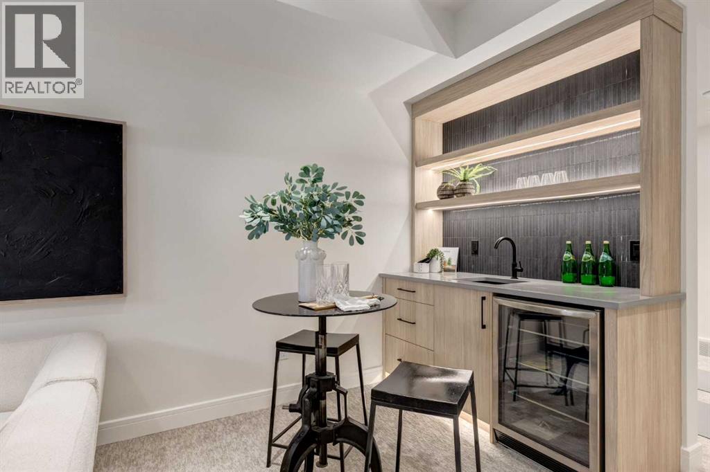 Single Family House for Sale in   Avenue SW Windsor Park Calgary 