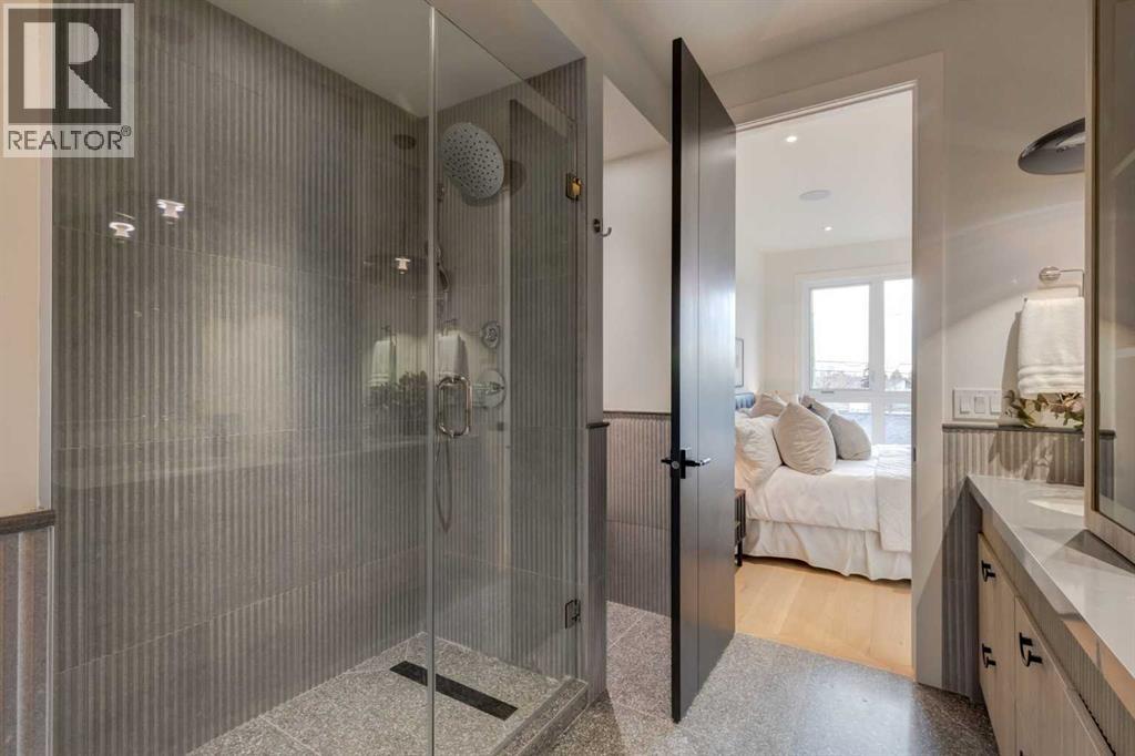 Single Family House for Sale in   Avenue SW Windsor Park Calgary 