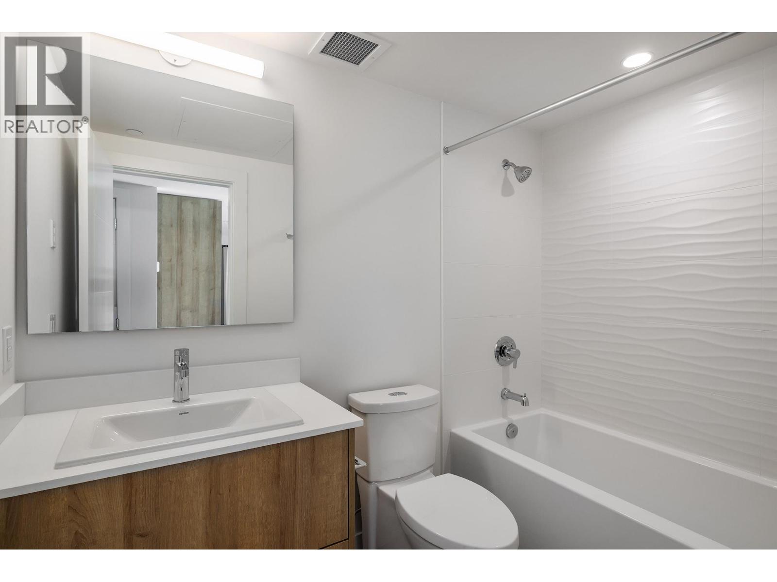 909 3699 Capozzi Road, Kelowna