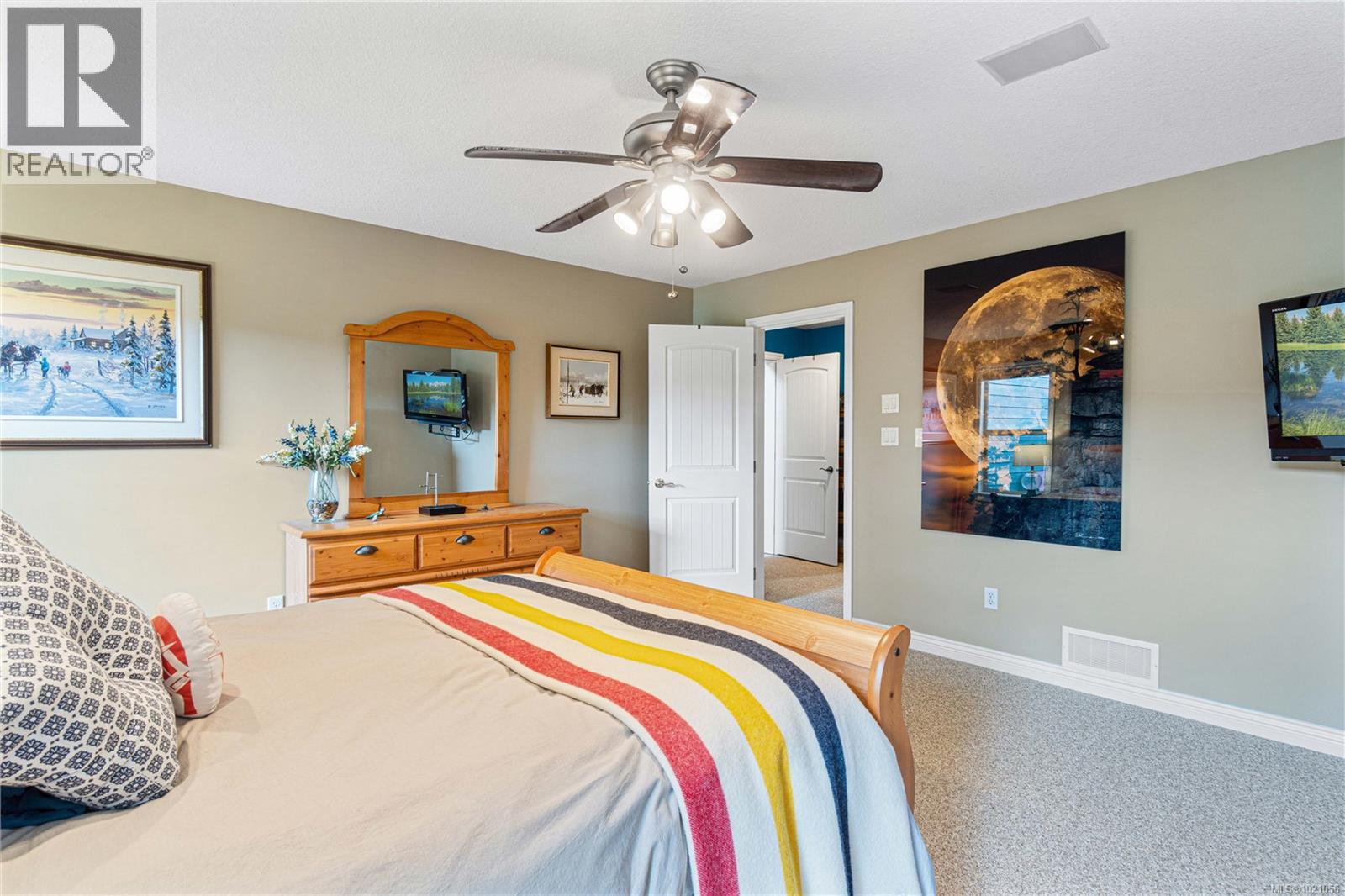 915 Rivers Edge Dr, Nanoose Bay