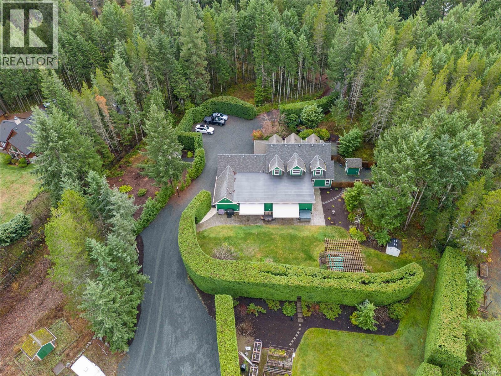 915 Rivers Edge Dr, Nanoose Bay