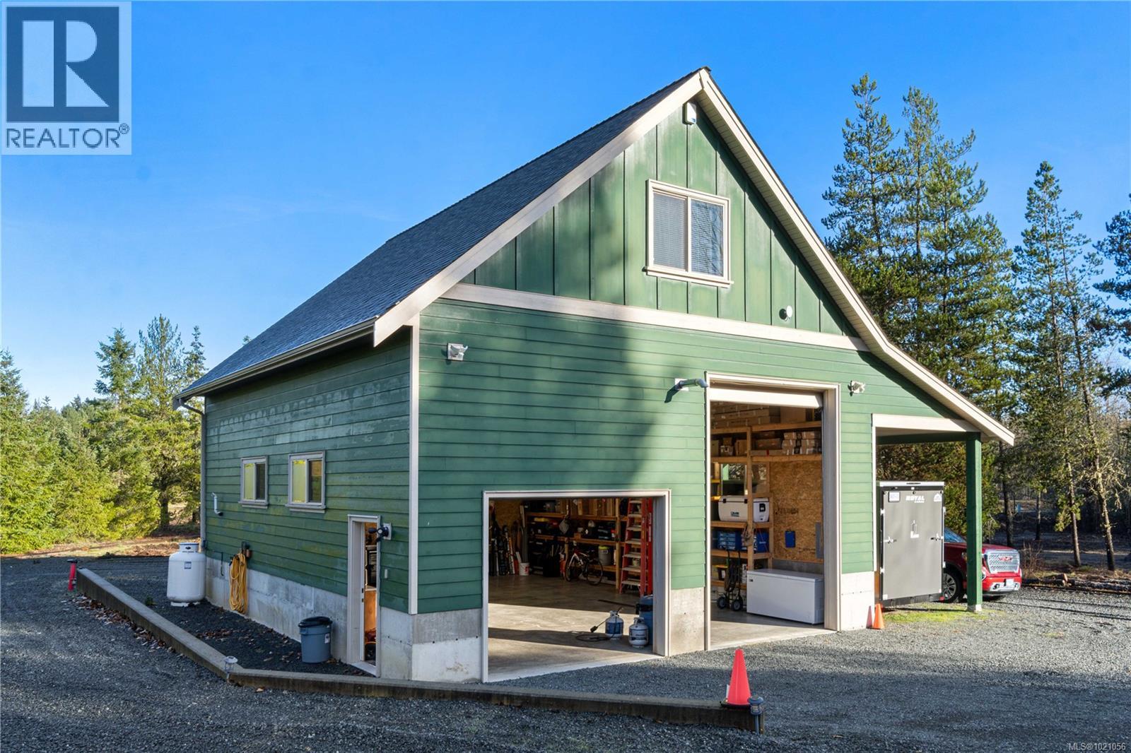 915 Rivers Edge Dr, Nanoose Bay