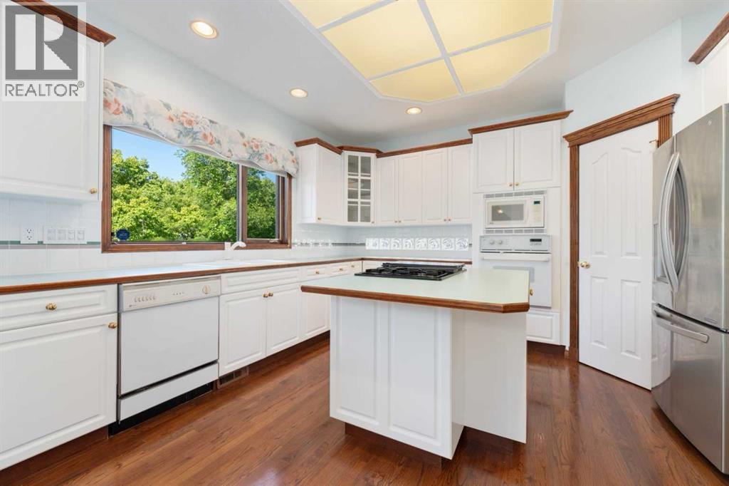 Single Family House for Sale in  Evergreen Hill SW Evergreen Calgary 