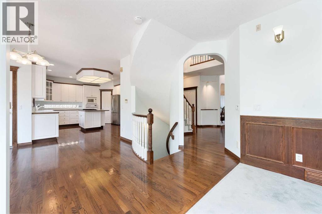 Single Family House for Sale in  Evergreen Hill SW Evergreen Calgary 