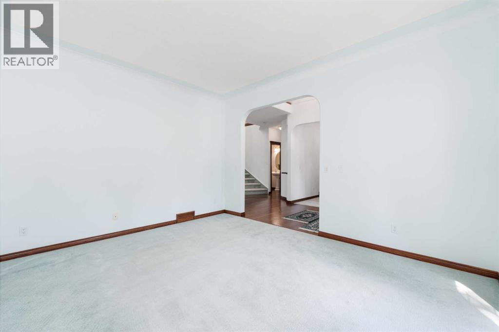 Single Family House for Sale in  Evergreen Hill SW Evergreen Calgary 