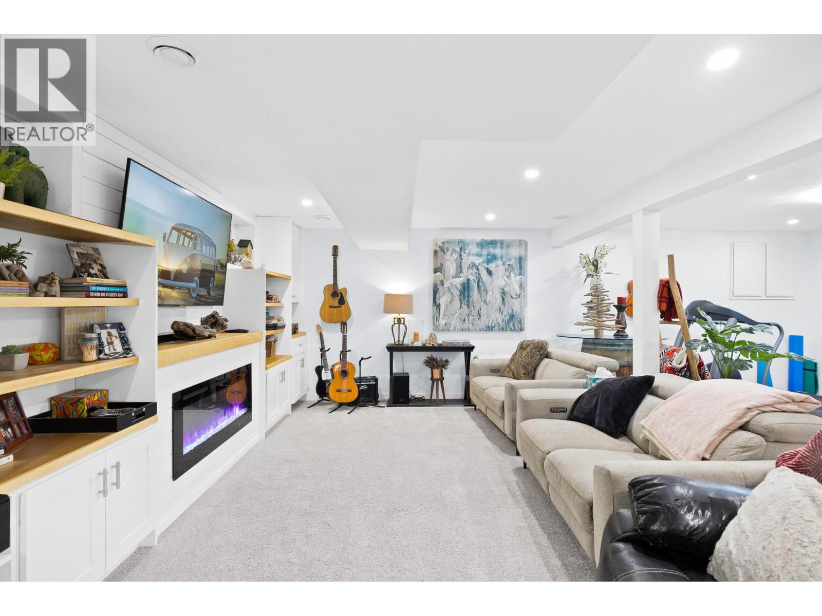  848 LIBAN Court, Kelowna