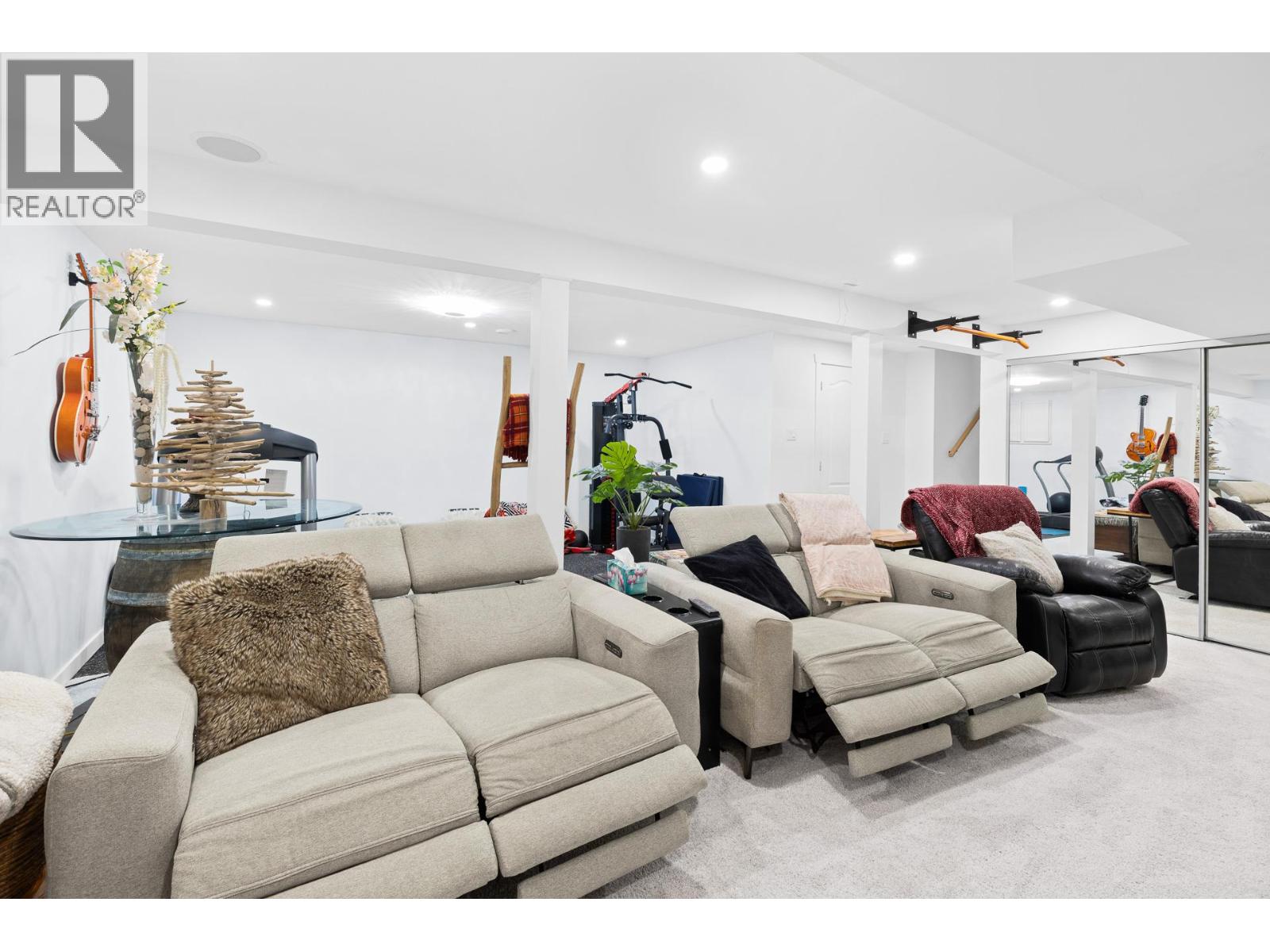  848 LIBAN Court, Kelowna