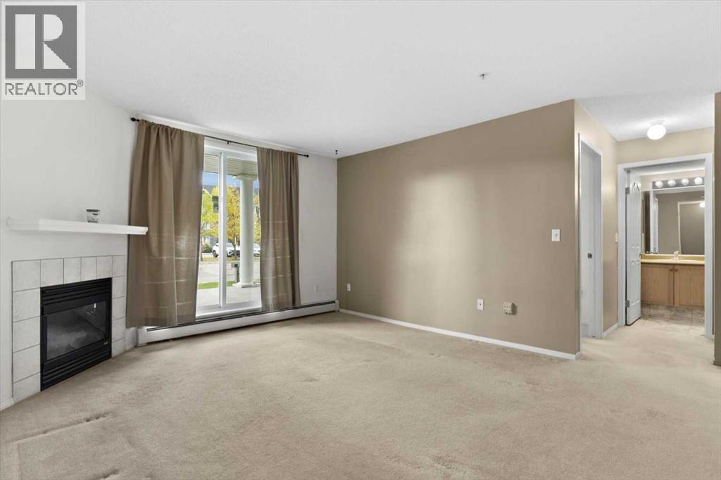 Single Family House for Sale in   Tuscarora Manor NW Tuscany Calgary 