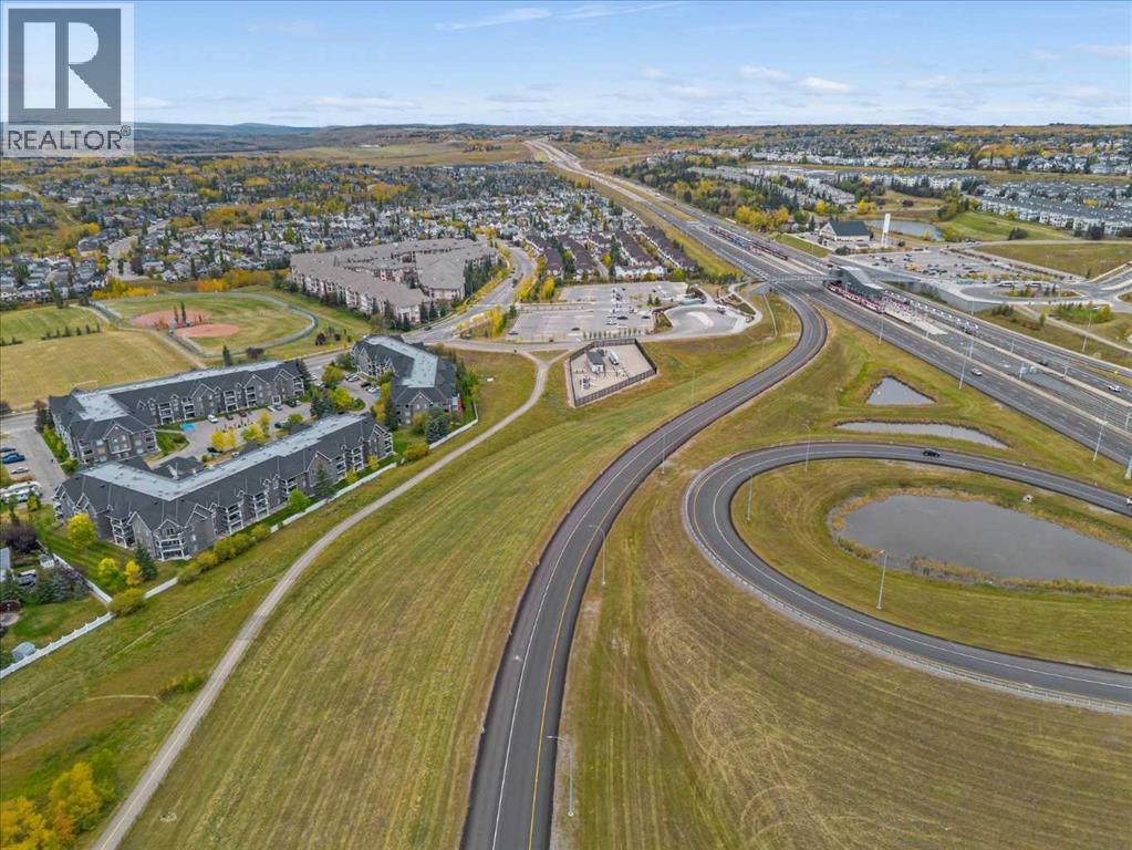 Single Family House for Sale in   Tuscarora Manor NW Tuscany Calgary 