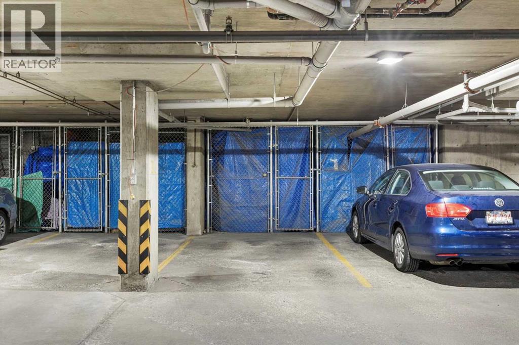 Single Family House for Sale in   Tuscarora Manor NW Tuscany Calgary 