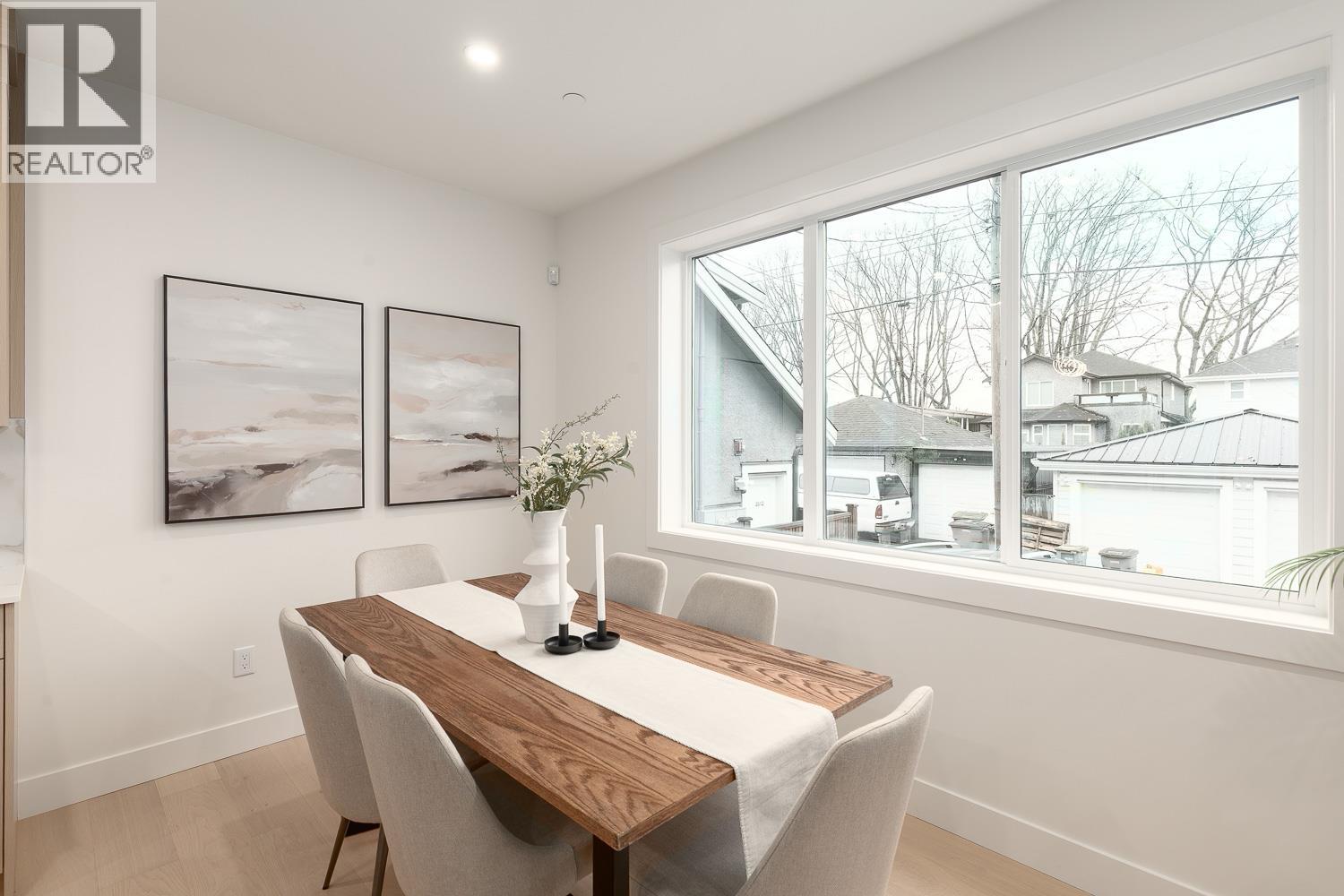 2 3506 E PENDER STREET, Vancouver