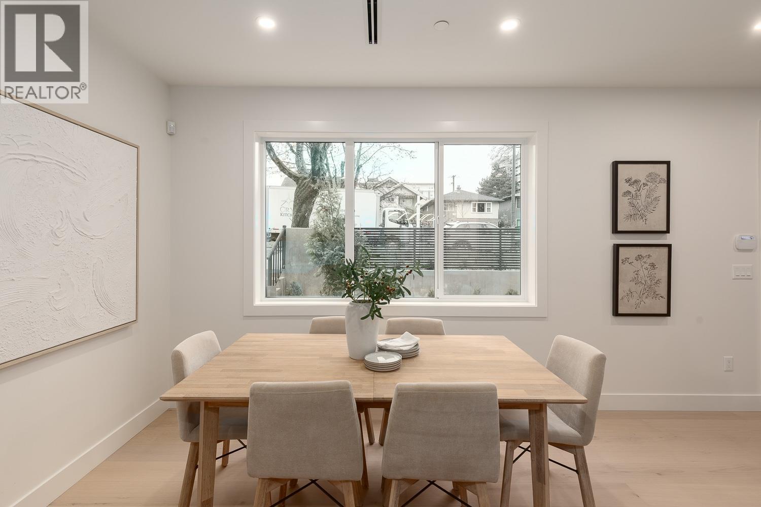 1 3508 E PENDER STREET, Vancouver