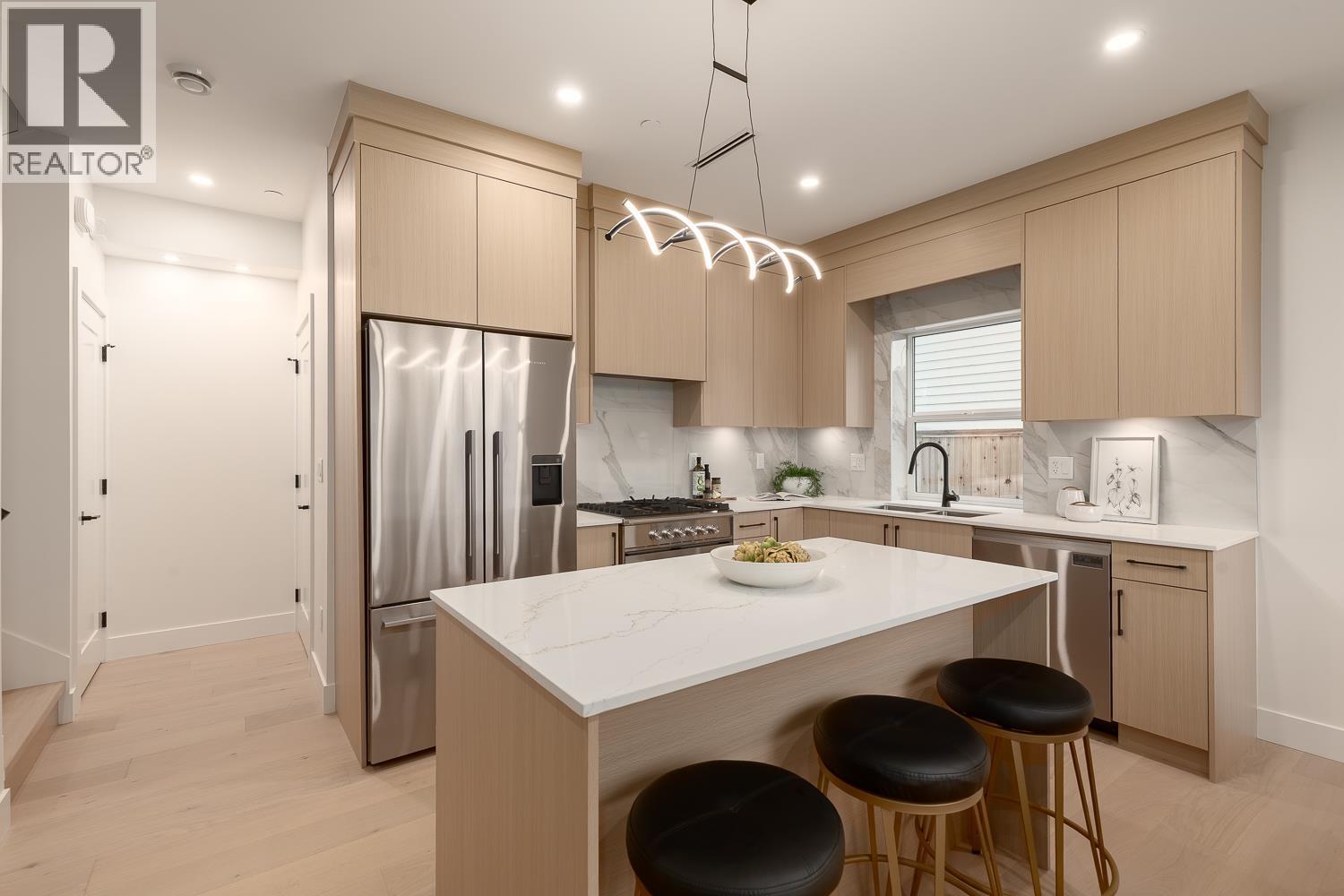 1 3508 E PENDER STREET, Vancouver