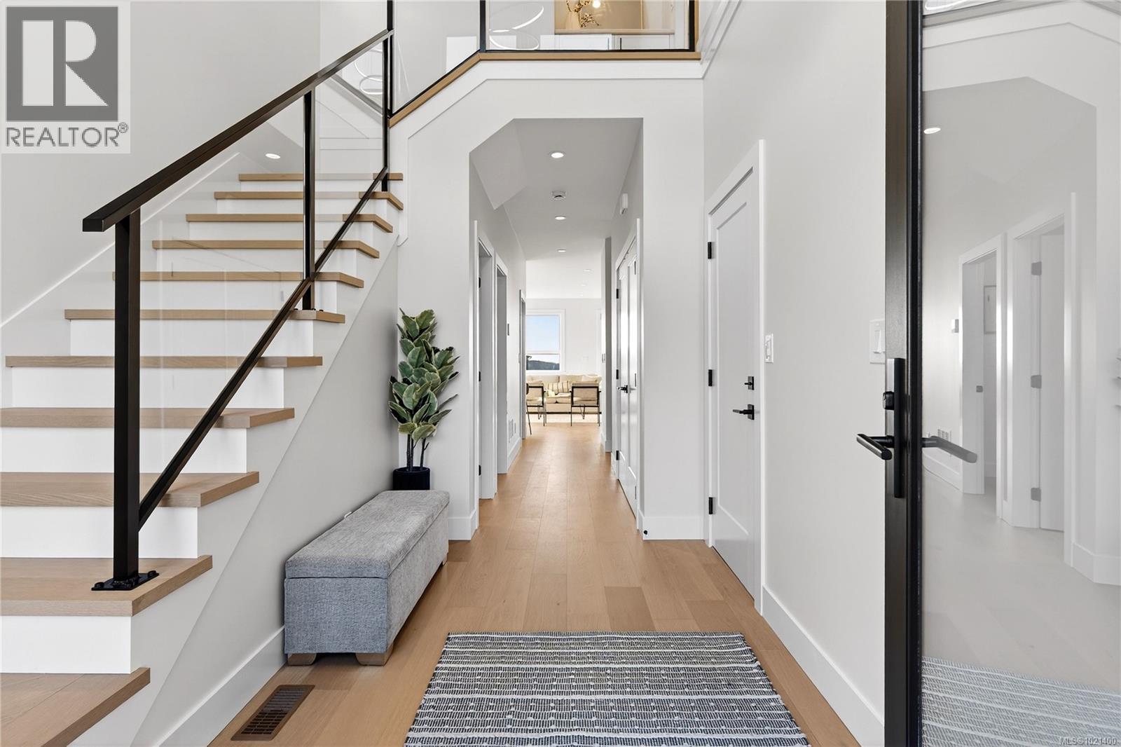  1544 Marble Place, Langford