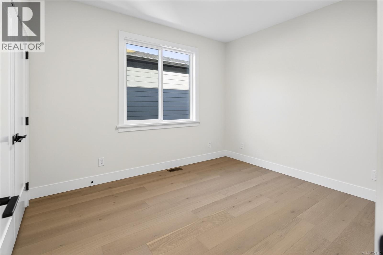  1544 Marble Place, Langford