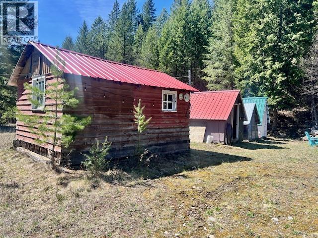 6914 95 HIGHWAY - 12