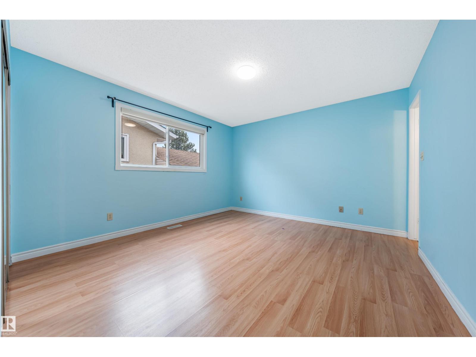 2831 36 ST NW, Edmonton