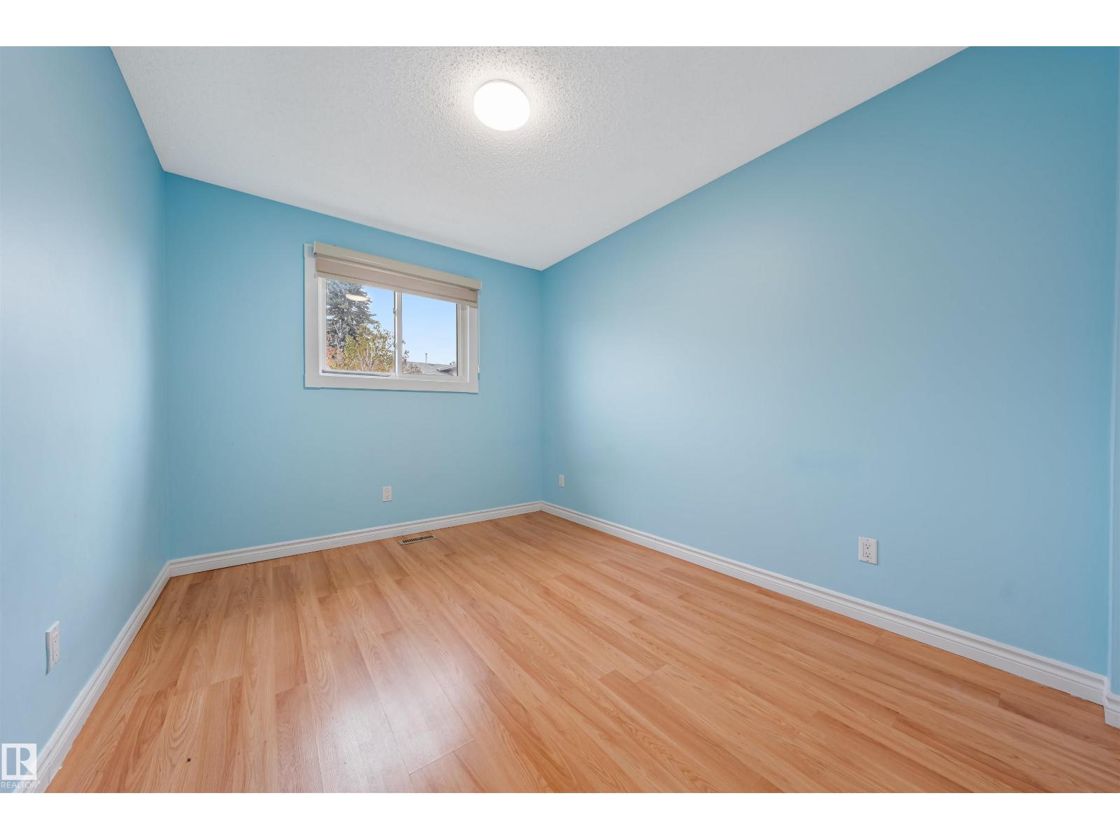 2831 36 ST NW, Edmonton