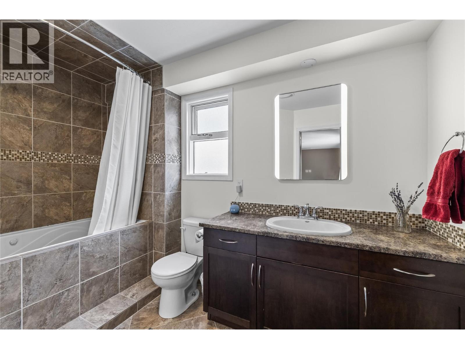  2395 Shannon Ridge Drive, West Kelowna