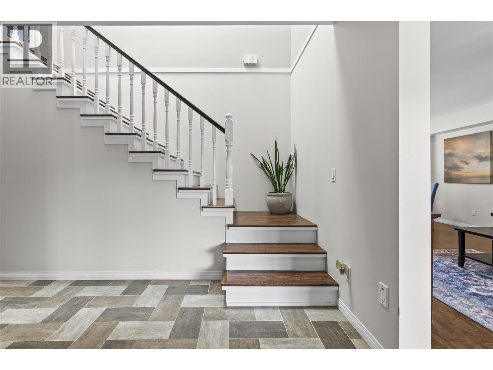  2395 Shannon Ridge Drive, West Kelowna