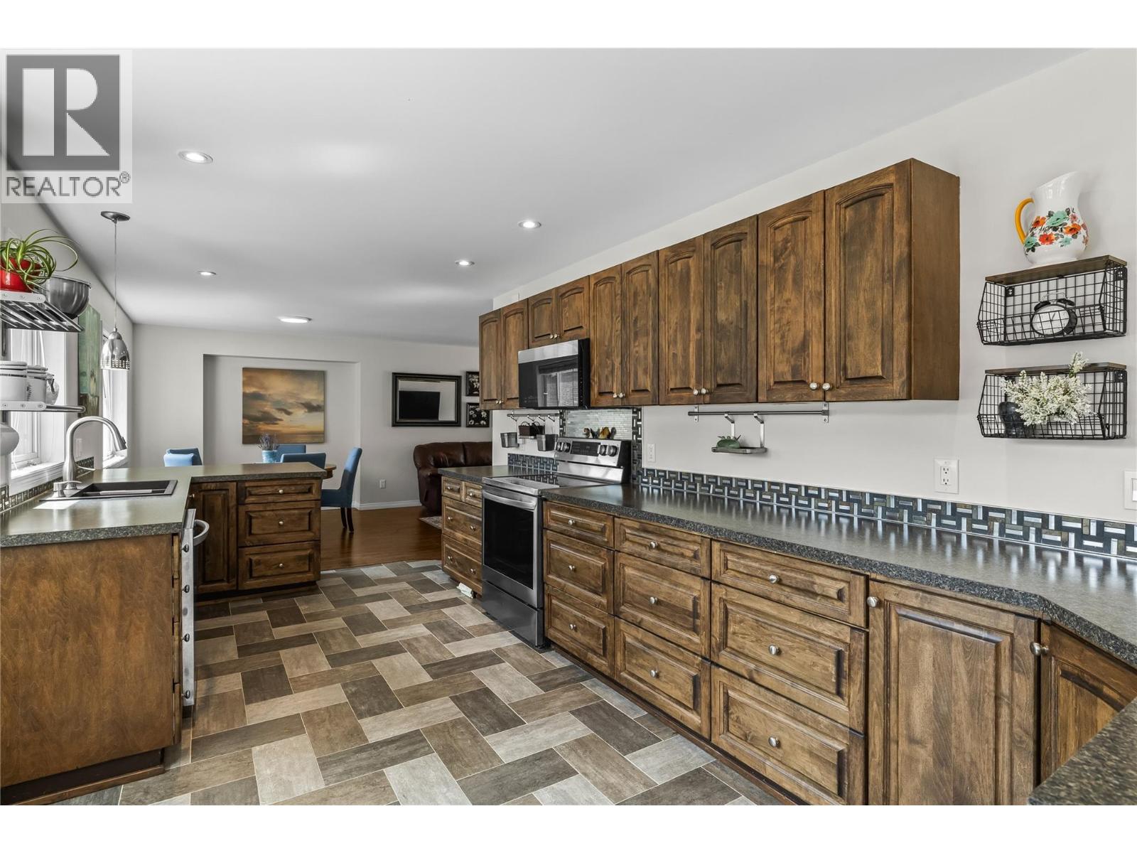  2395 Shannon Ridge Drive, West Kelowna