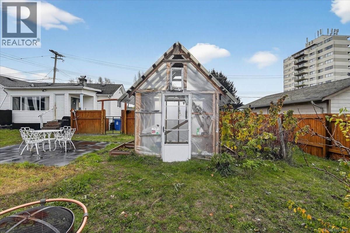 4167 Morton St - 46