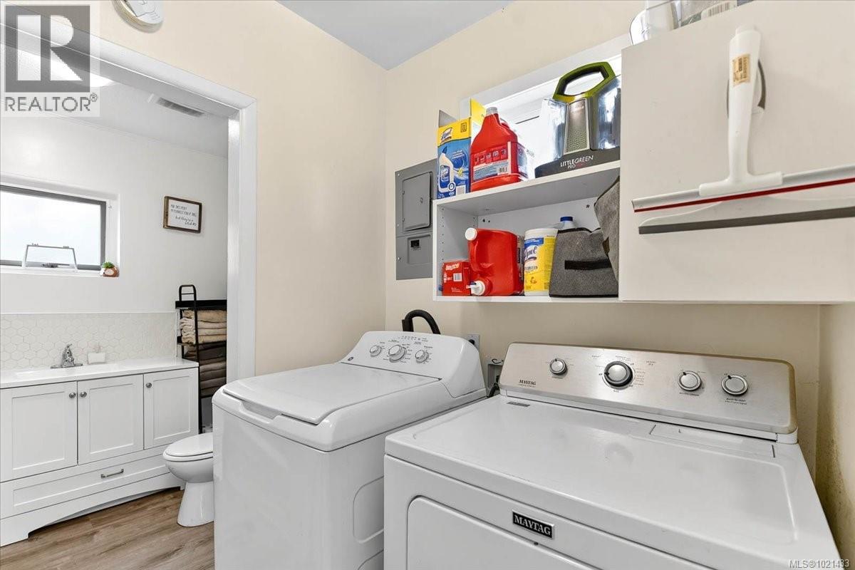 4167 Morton St - 28