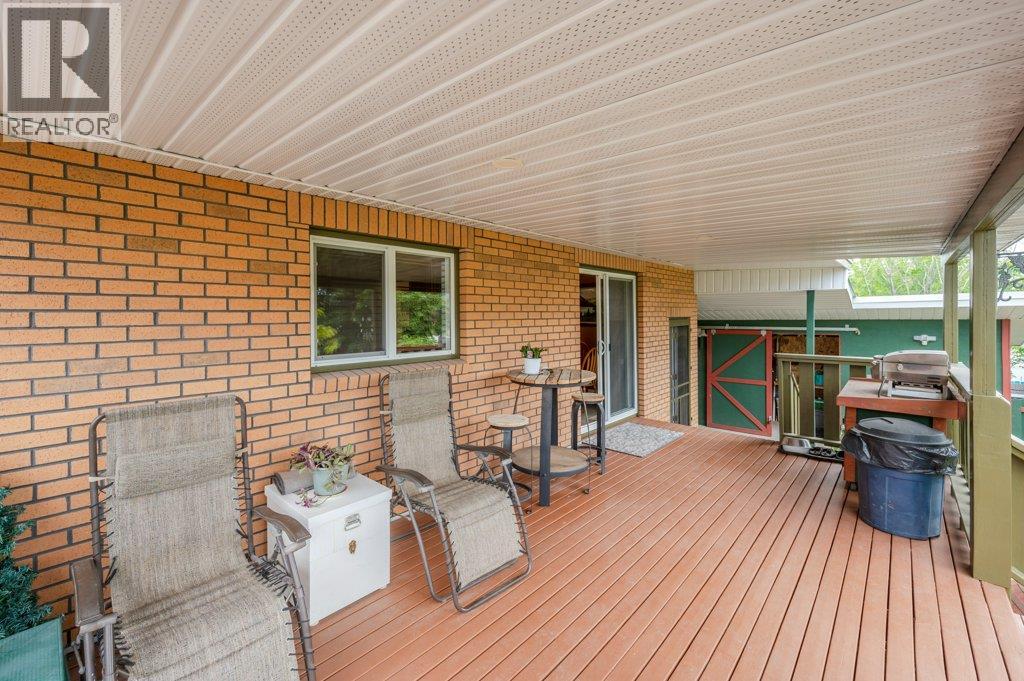 703 Similkameen Avenue, Oliver