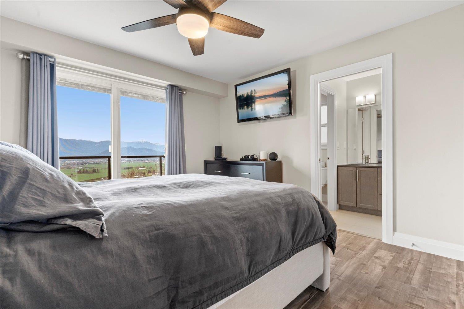 4 6026 LINDEMAN STREET, Promontory, Chilliwack