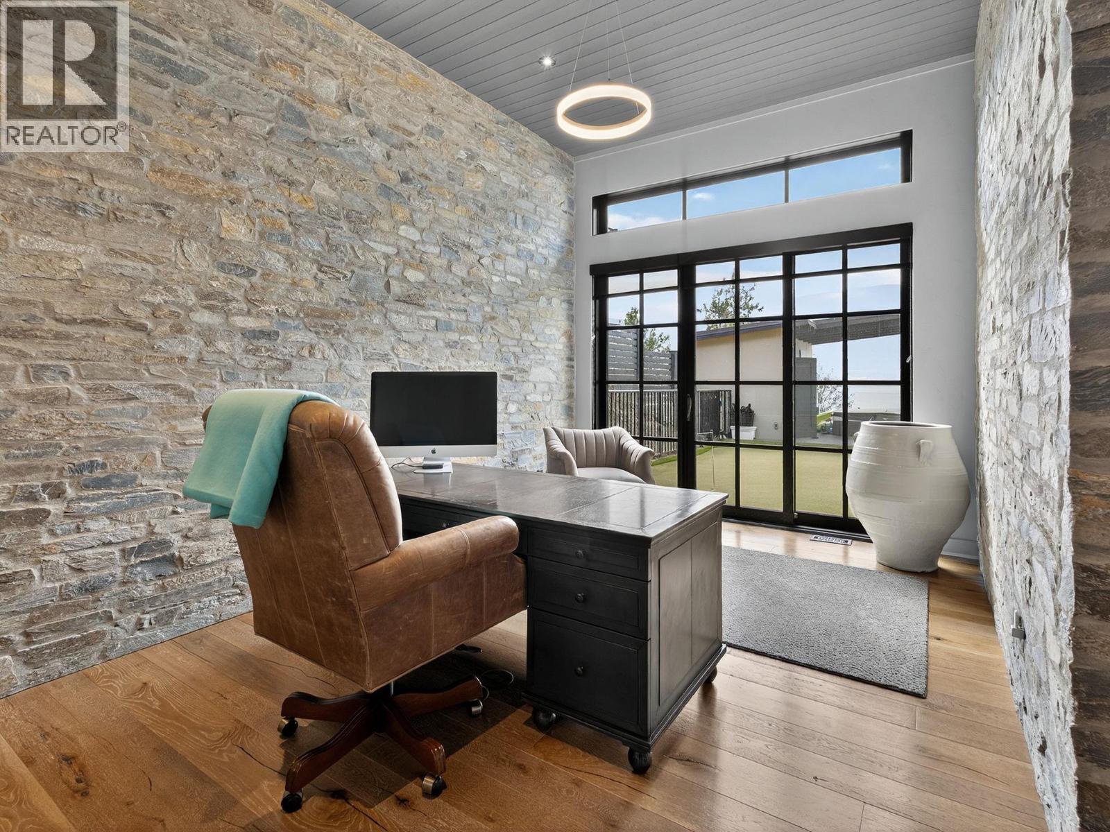  13210 McCreight Road, Lake Country