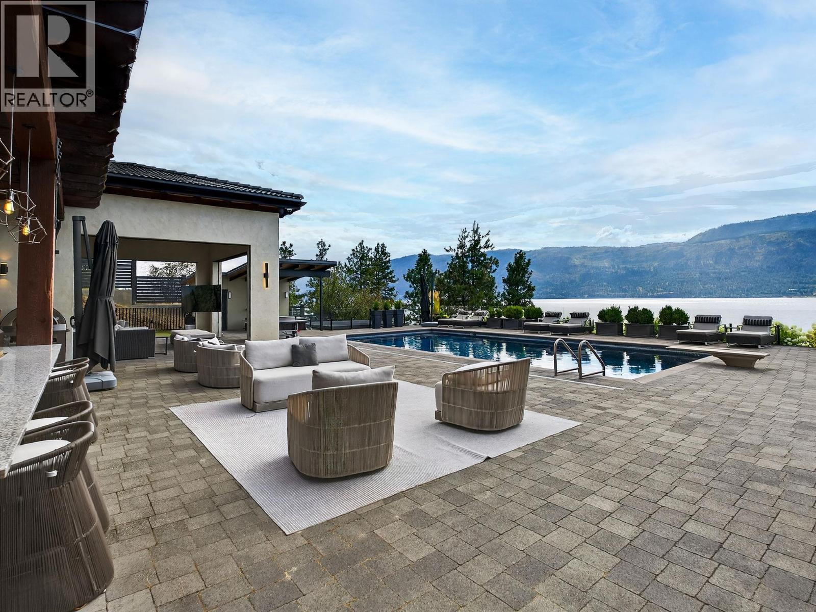  13210 McCreight Road, Lake Country